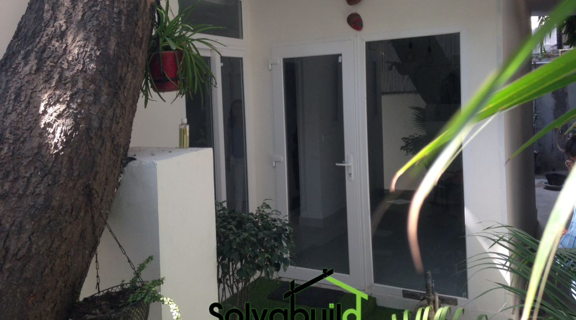 delhi-studio-apartment-porta-cabin-lajpat-nagar-1